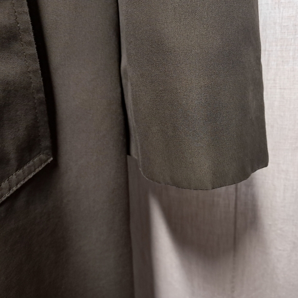 Dior Olive Trench Coat - Picture 2 of 12